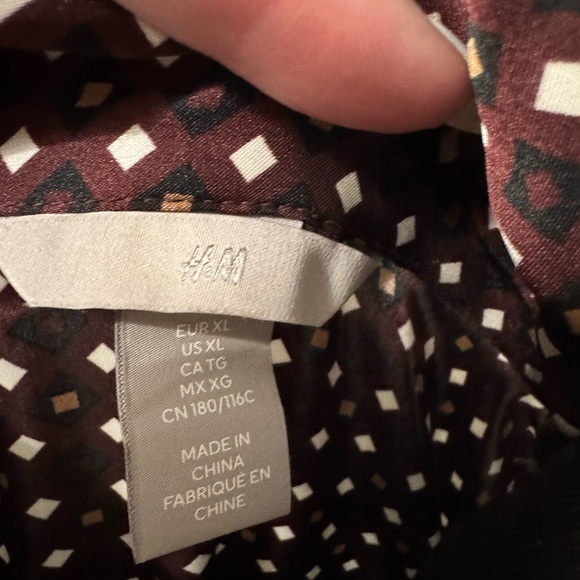 H&M Multicolored Boxy Button Down Blouse - Picture 4 of 4